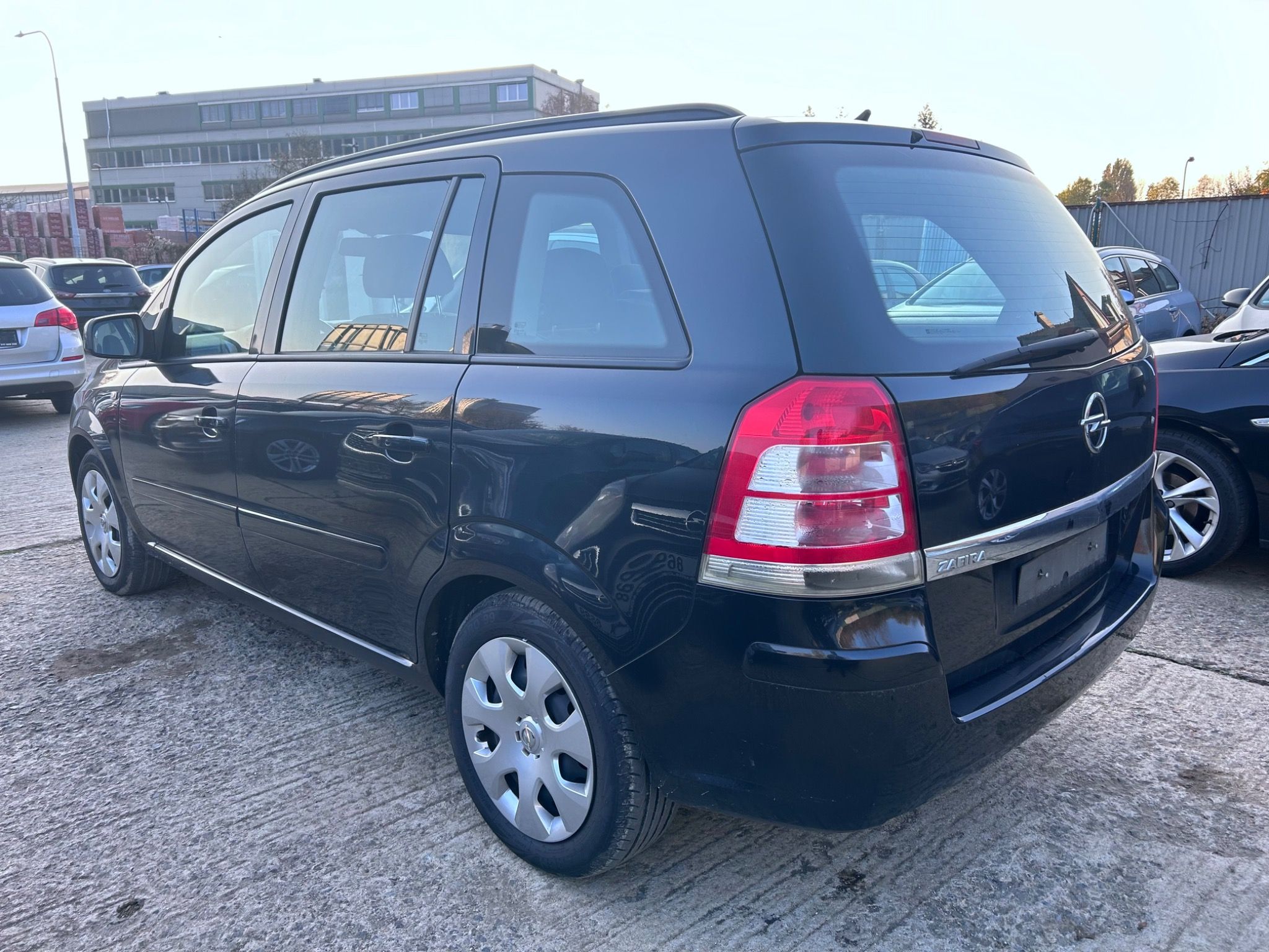 Opel Zafira, 1,8 16V, 7 míst - fotka 6