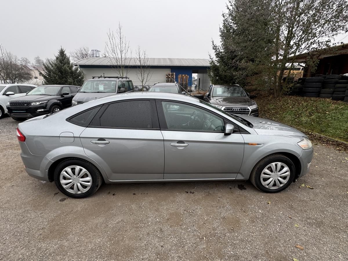 Ford Mondeo, 2.0i AUT KLIMA - fotka 6