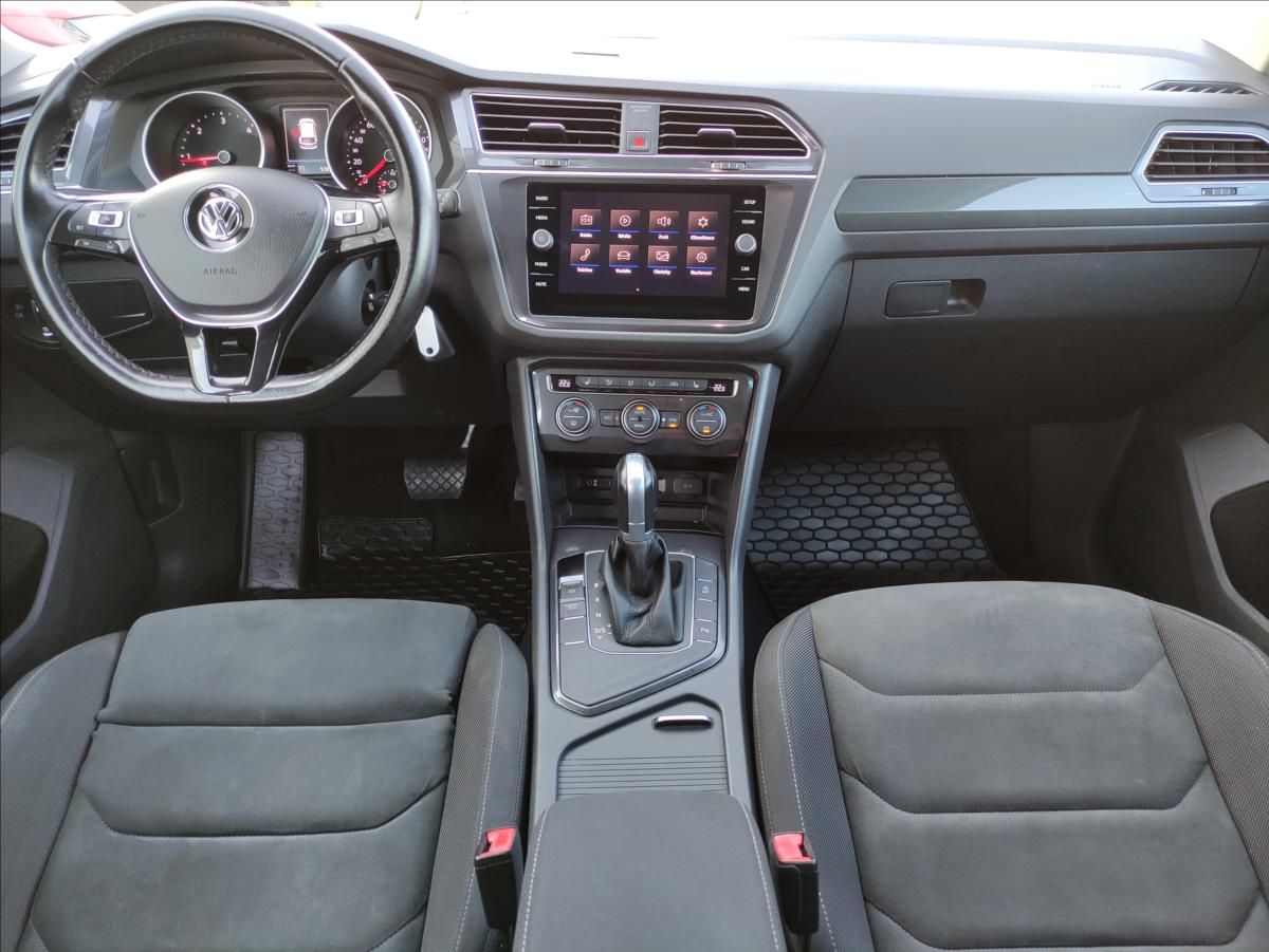 Volkswagen Tiguan, 2,0 TDi DSG HIGHLINE *NAVI*TAŽ - fotka 5
