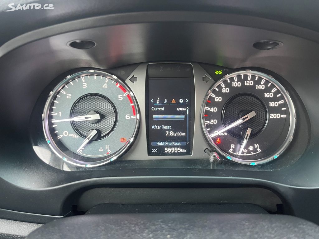 Toyota Hilux, fotka 21