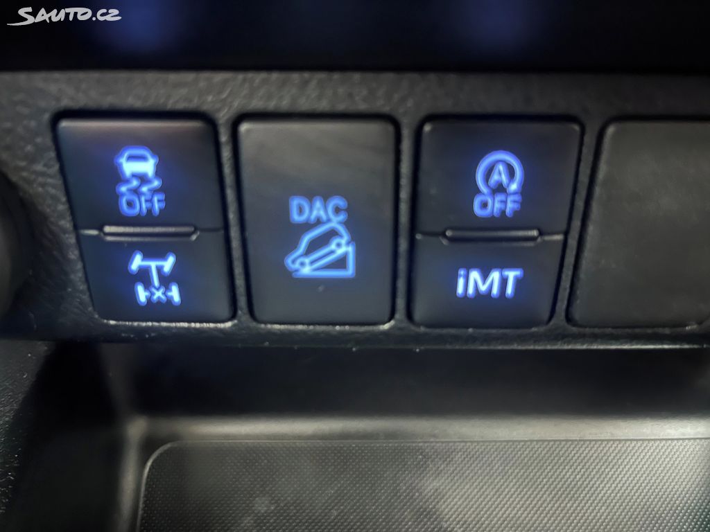 Toyota Hilux, fotka 22
