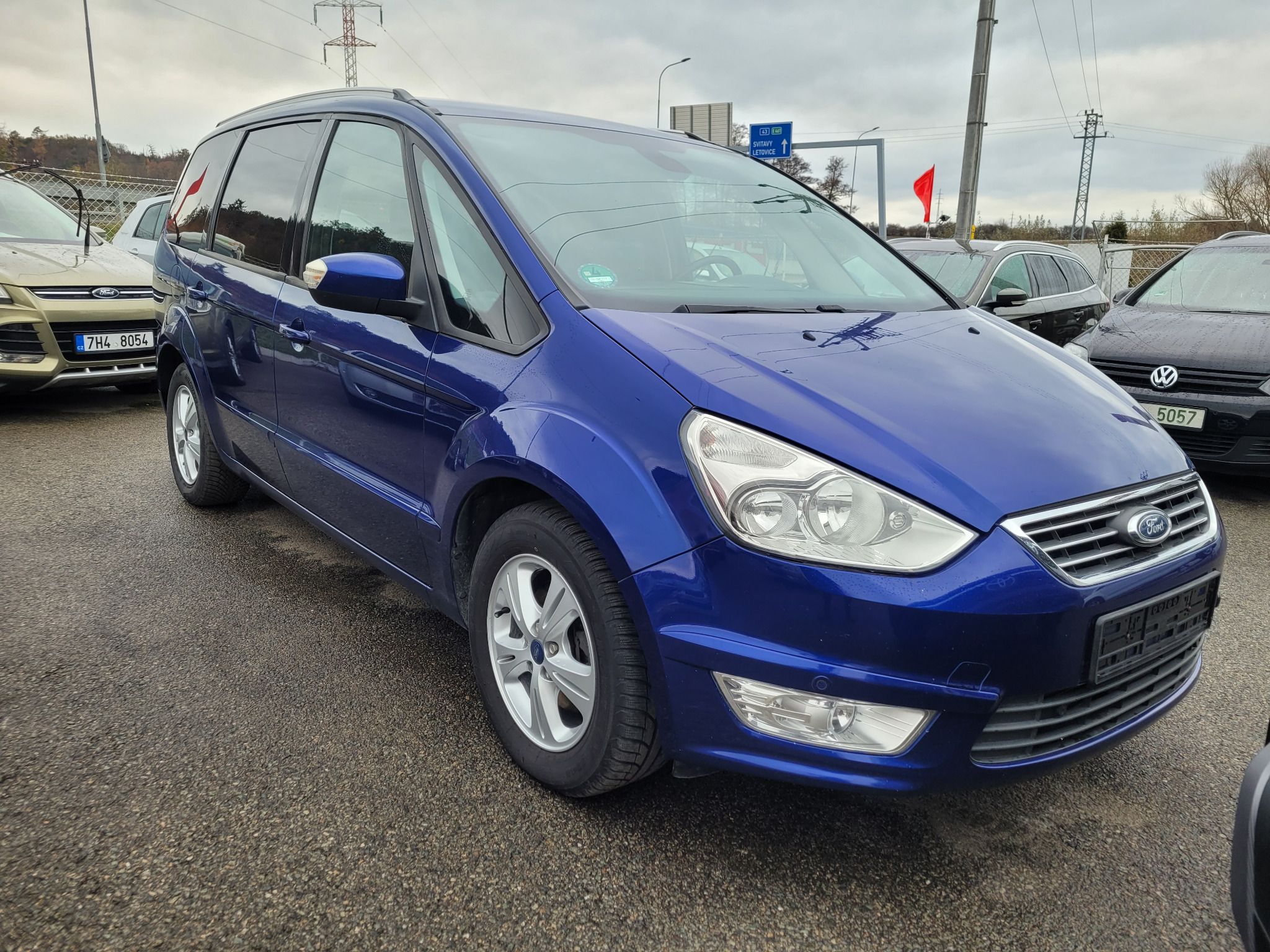 Ford Galaxy, 2,0 TDCI 103 KW 7 MÍST - fotka 5