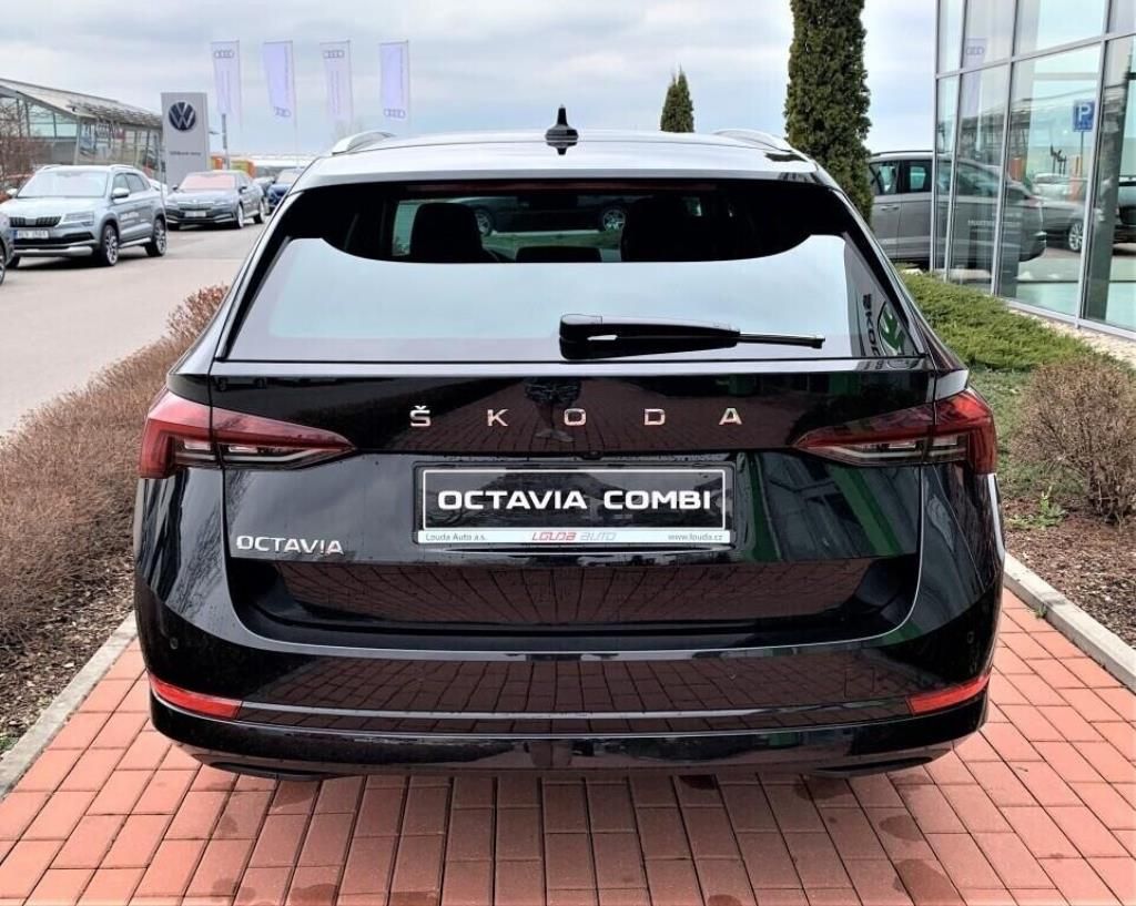 Škoda Octavia, Combi Style 1.5 TSI 110 kW - fotka 3