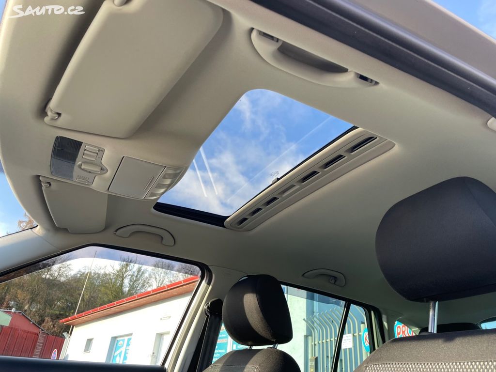 Škoda Fabia, 1,6 TDi 77kW, SCOUT, SERVISKA