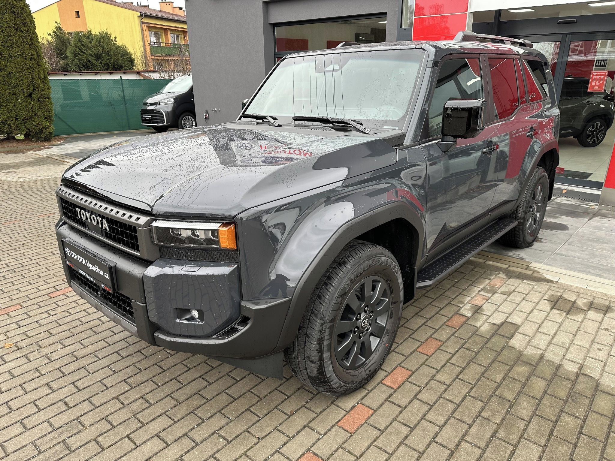 Toyota Land Cruiser, 2.8L MHEV 204PS Invincible 4x4 - fotka 2