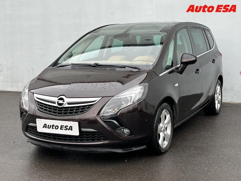 Opel Zafira, 1.4T,AT,navi,park.asist - fotka 3