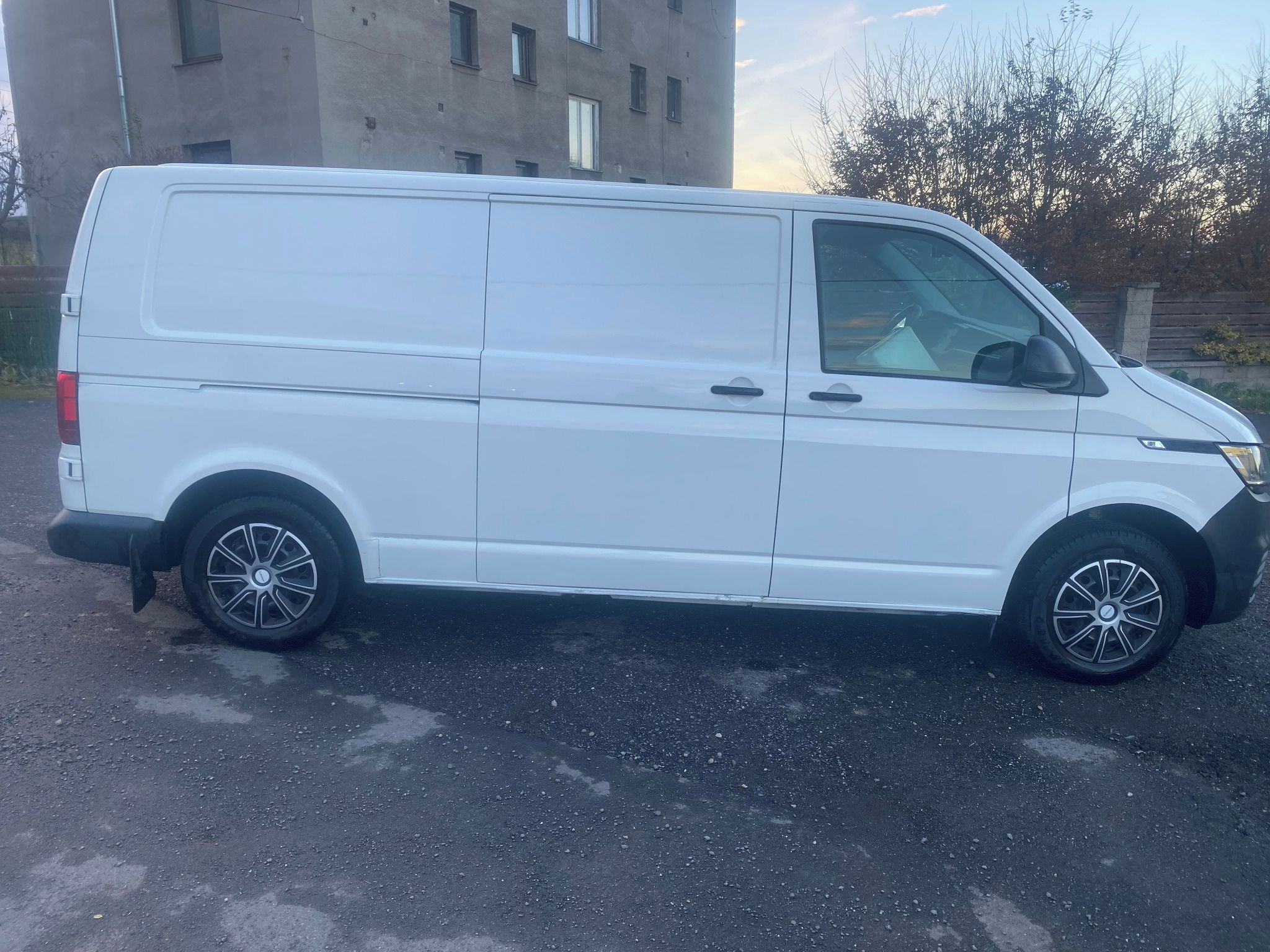 Volkswagen Transporter, T6.1 Long, 2.0 TDI 110KW, Navi - fotka 5