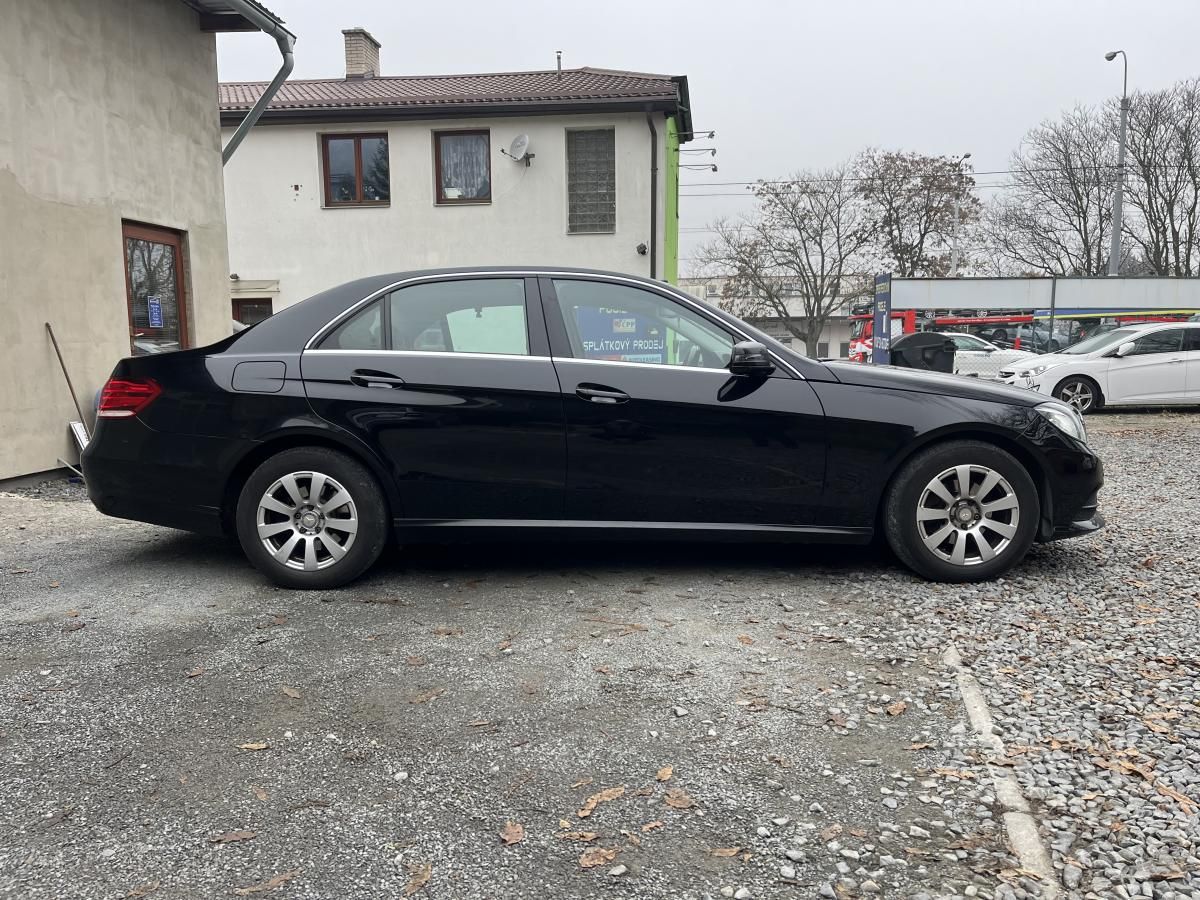 Mercedes-Benz Třídy E, 220 CDi 100 Kw AVANTG. AKCE!! - fotka 4