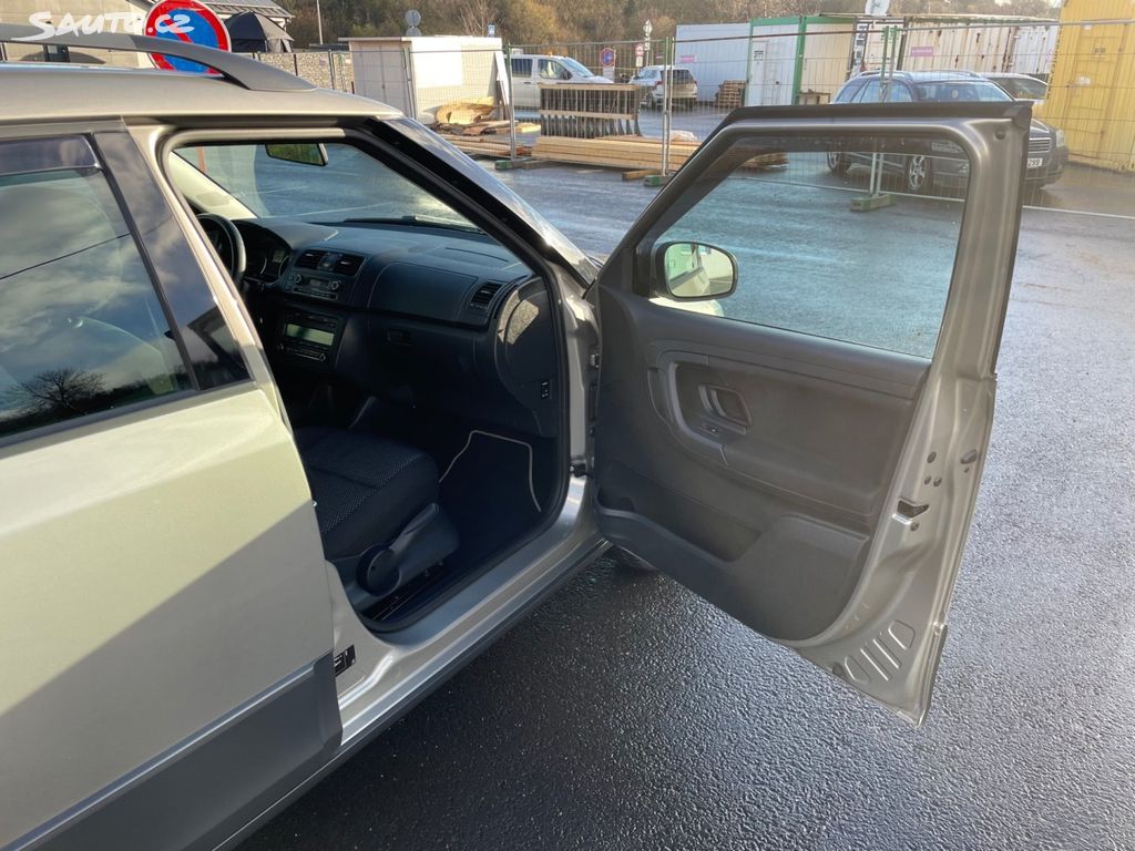 Škoda Fabia, 1,6 TDi 77kW, SCOUT, SERVISKA