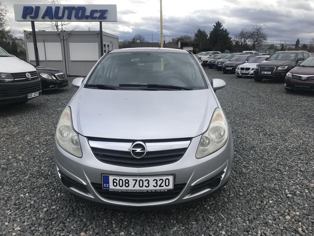 Opel Corsa, 1.0i 44 KW KLIMA,SERV,MAN,ISOF - fotka 2
