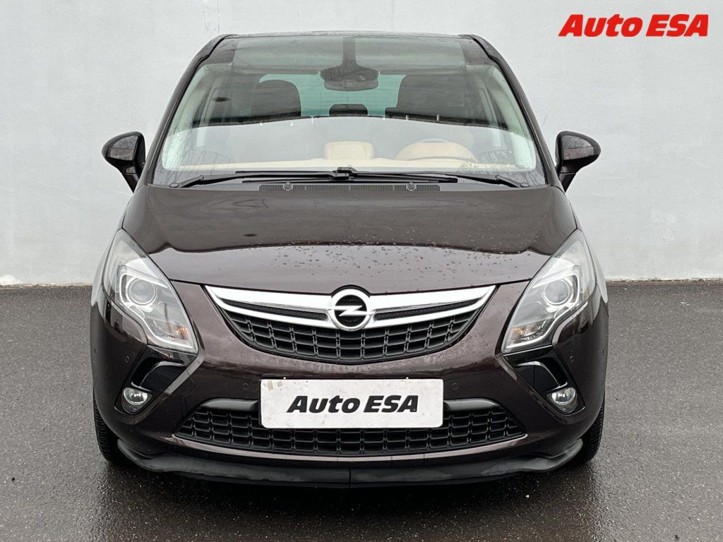 Opel Zafira, 1.4T,AT,navi,park.asist - fotka 2