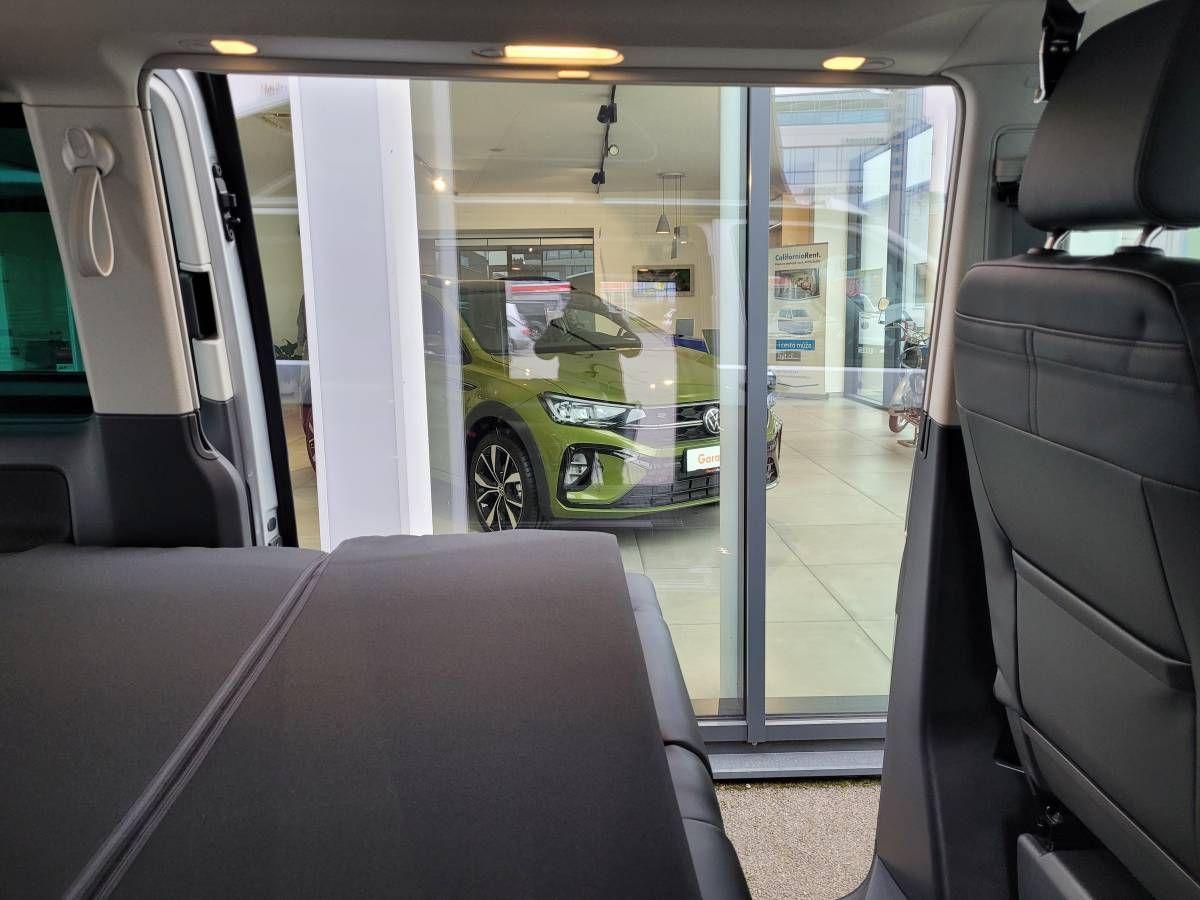 Volkswagen California, Beach Tour 2.0 TDI DSG 7míst - fotka 6