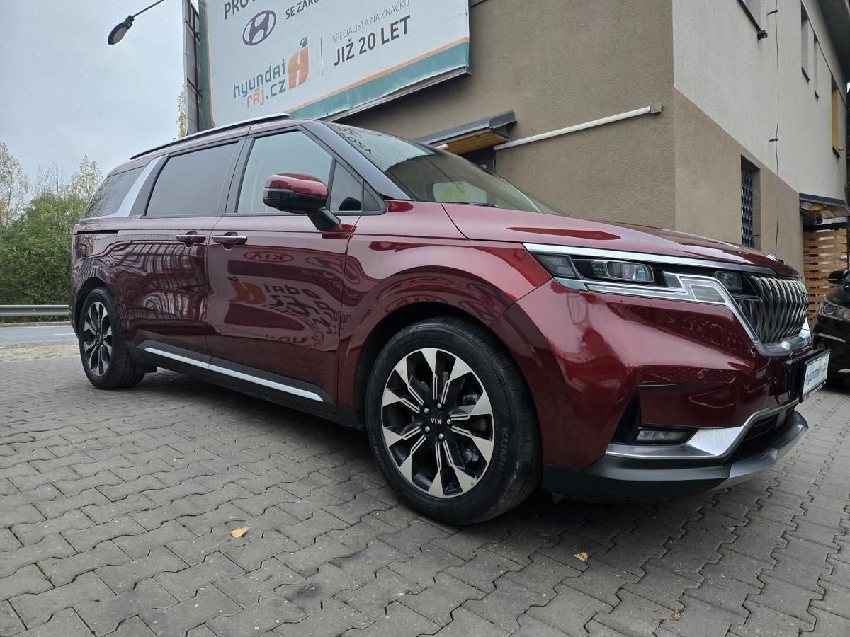 Kia Carnival, 9 míst-REZERVACE - fotka 3