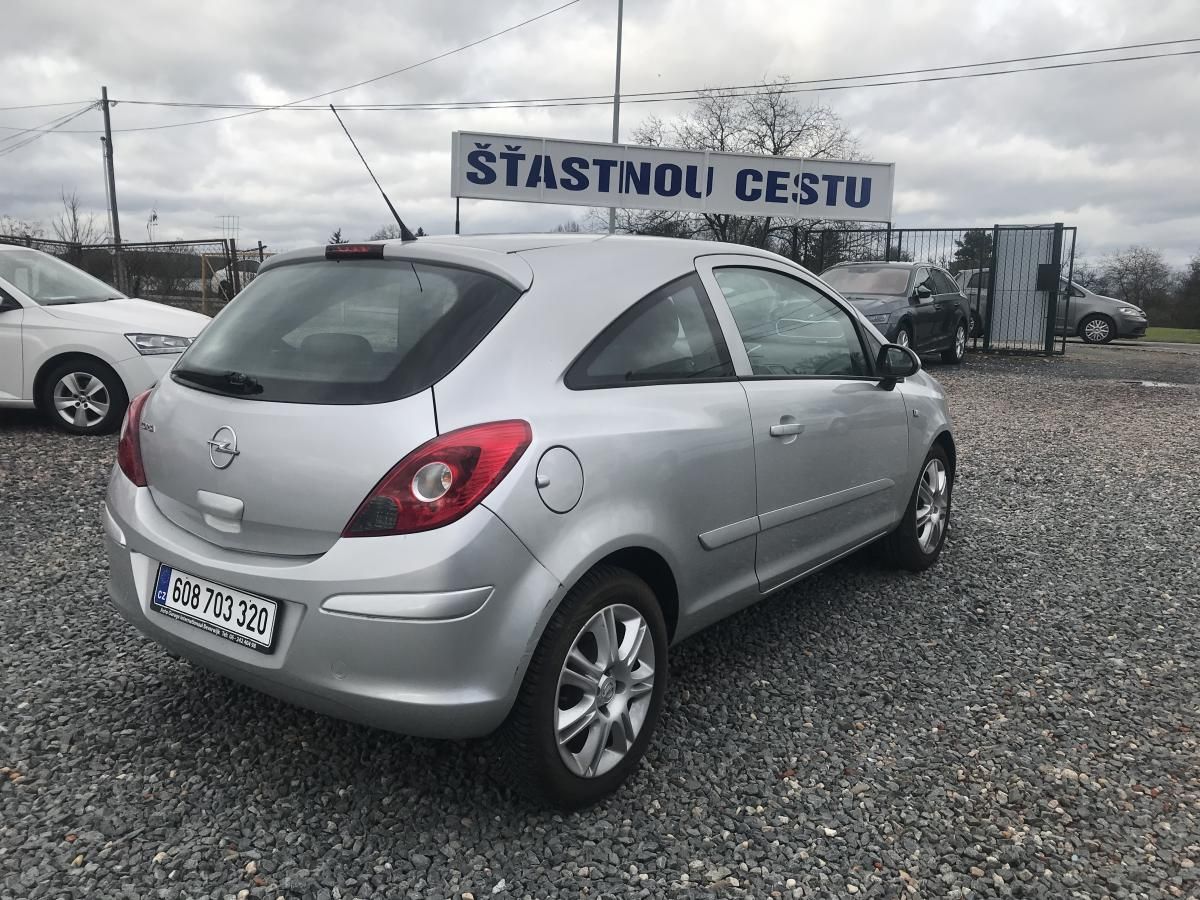 Opel Corsa, 1.0i 44 KW KLIMA,SERV,MAN,ISOF - fotka 5