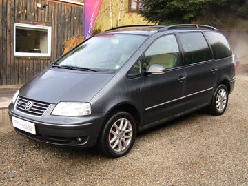 2.8 V6  150kW  4MOTION BUSSINE