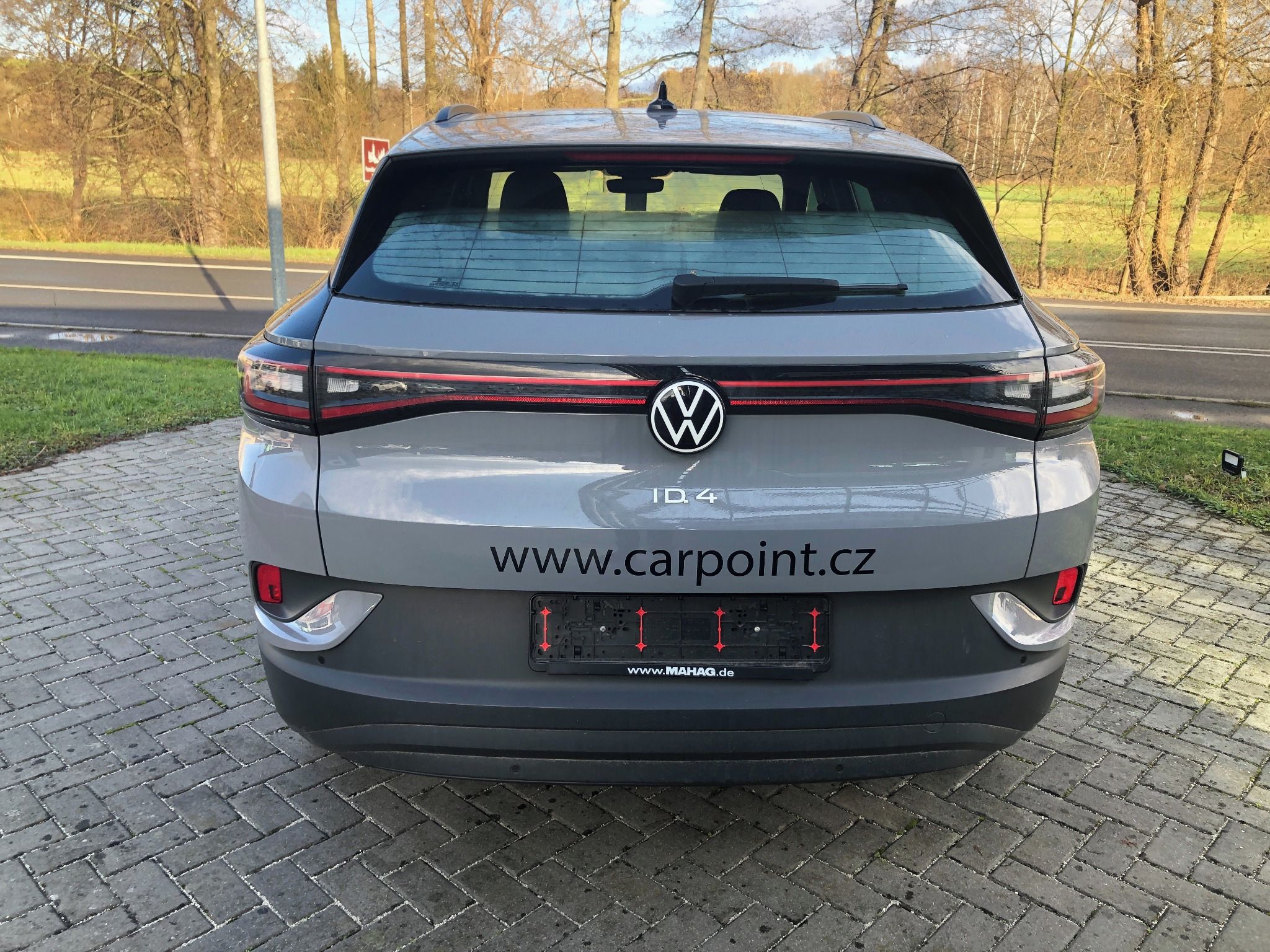Volkswagen ID.4, Pure 109 KW 52kWh - fotka 6