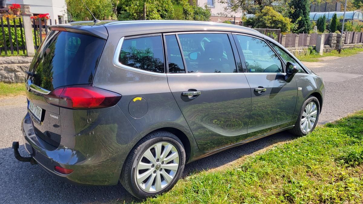 Opel Zafira, 1,4 TURBO LPG - fotka 5