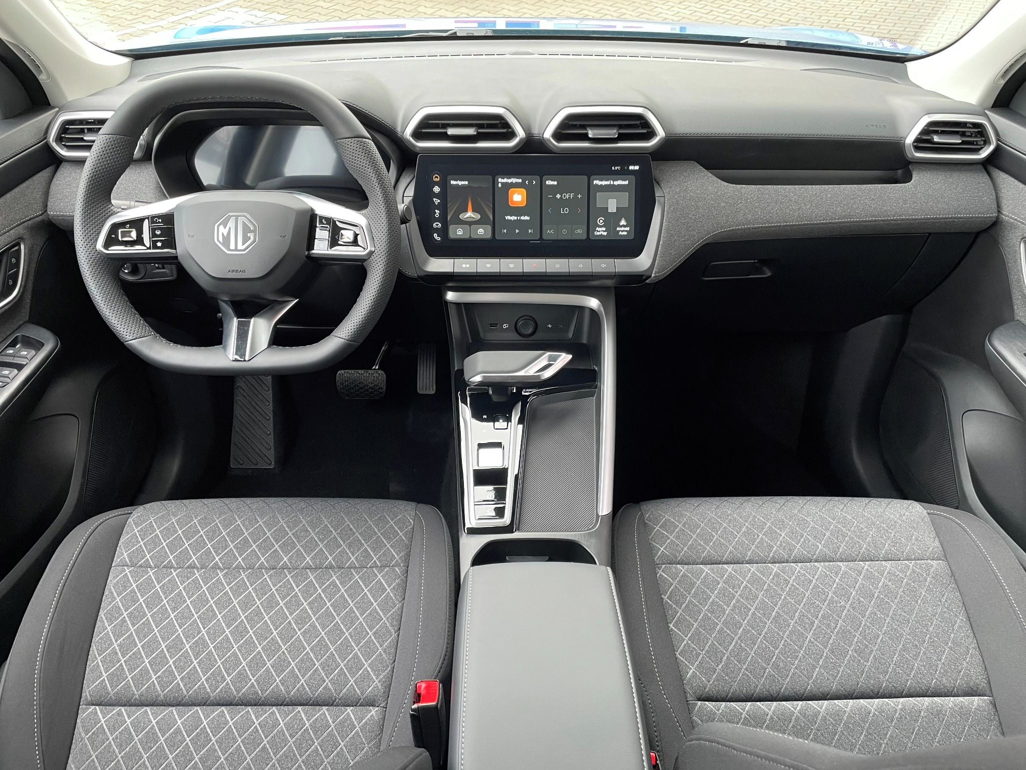 MG ZS, 1.5 HYBRID+ EMOTION - fotka 6