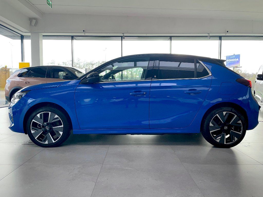 Opel Corsa, GS Line ELECTRO - 100kW - fotka 2