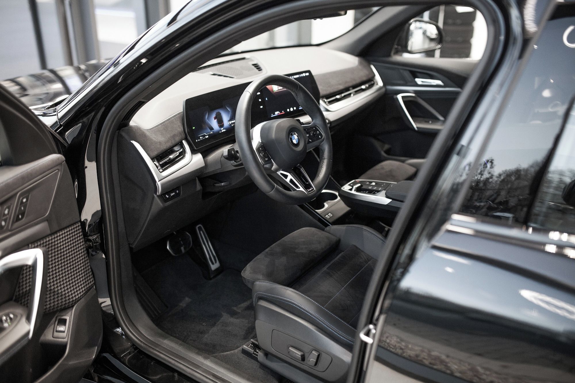 BMW X2, sDrive18d - fotka 5
