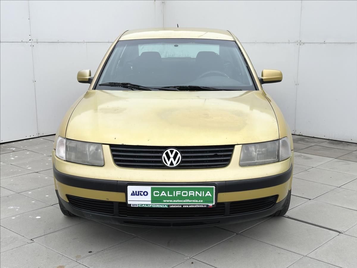 Volkswagen Passat, 1,9 TDI  Aut klima Eko zaplace - fotka 3