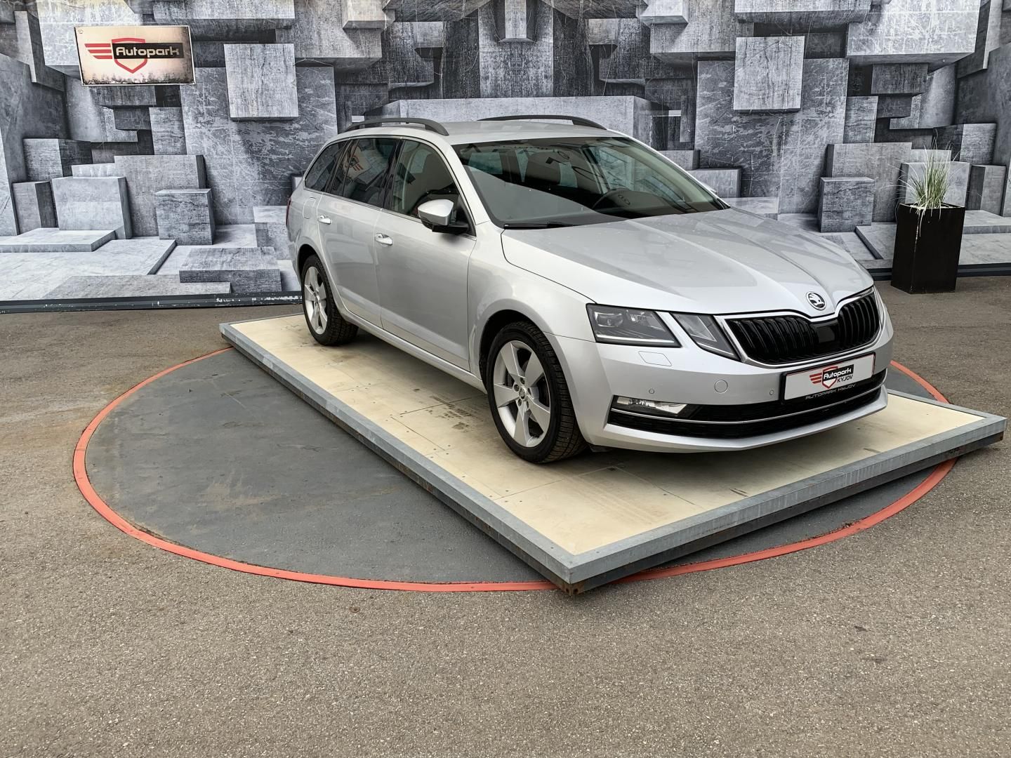 Škoda Octavia, 2.0TDi, 110KW, VÝBAVA,