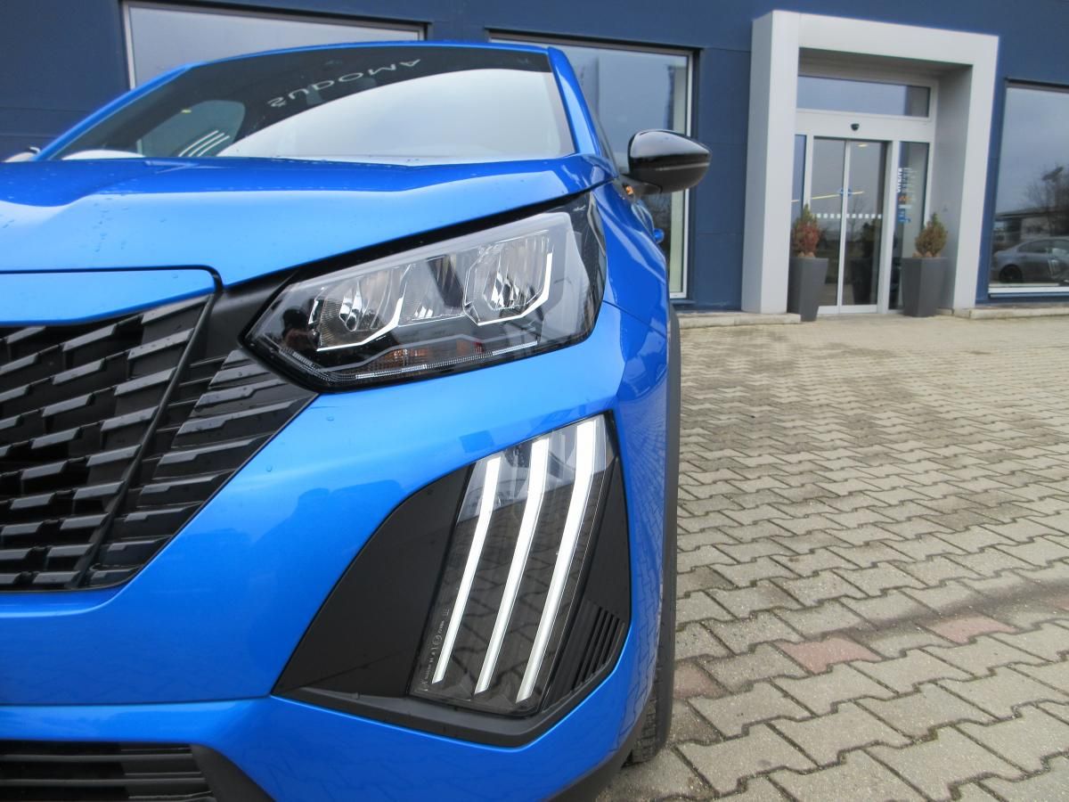 Peugeot 2008, STYLE 100 k MAN6 pneu ZDARMA - fotka 3