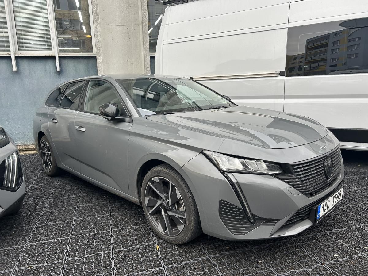 Peugeot 308, SW ALLURE 1.2 PureTech 130 AT8 - fotka 6