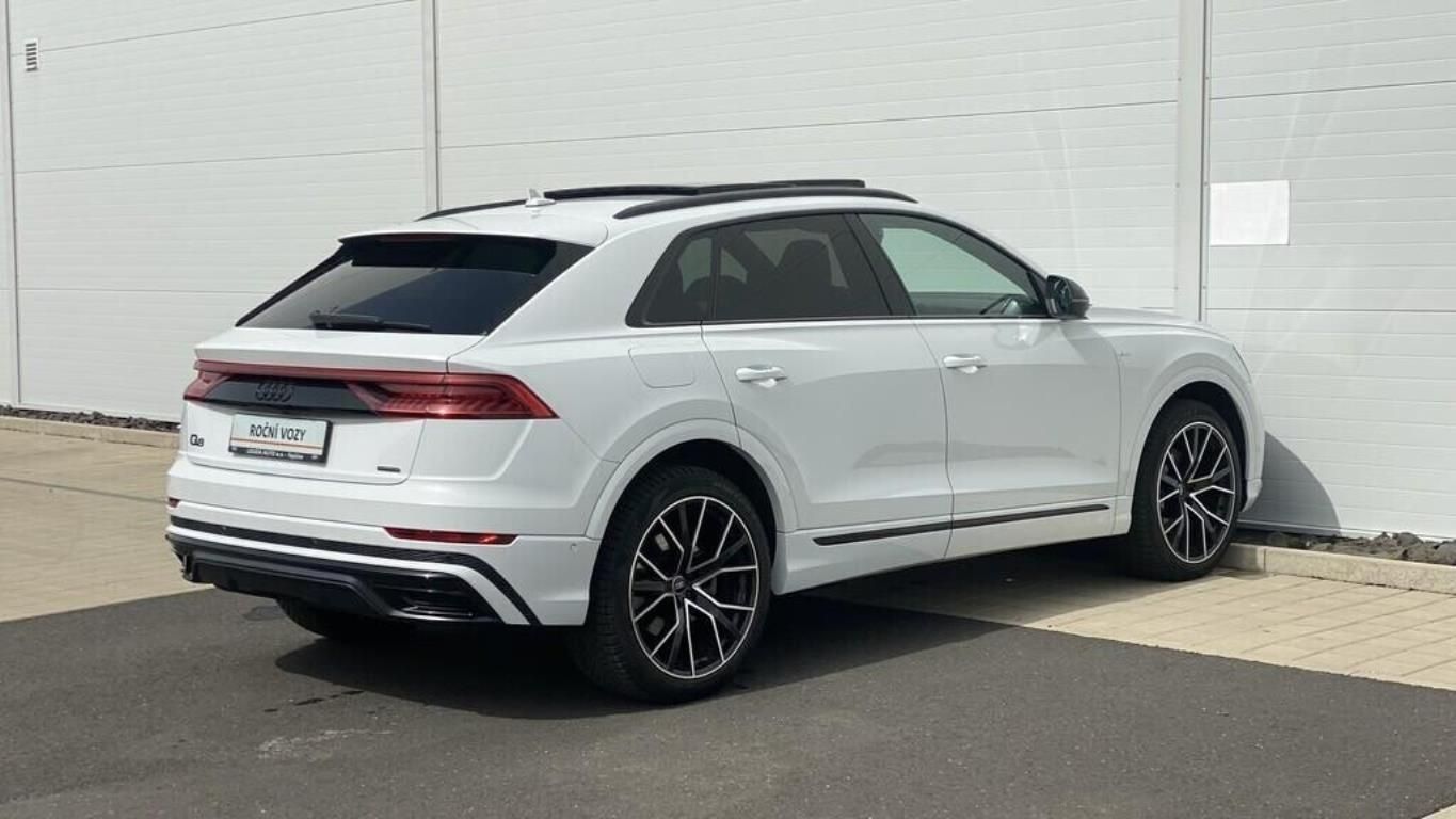 Audi Q8, 50 TDI quattro 210 kW - fotka 4