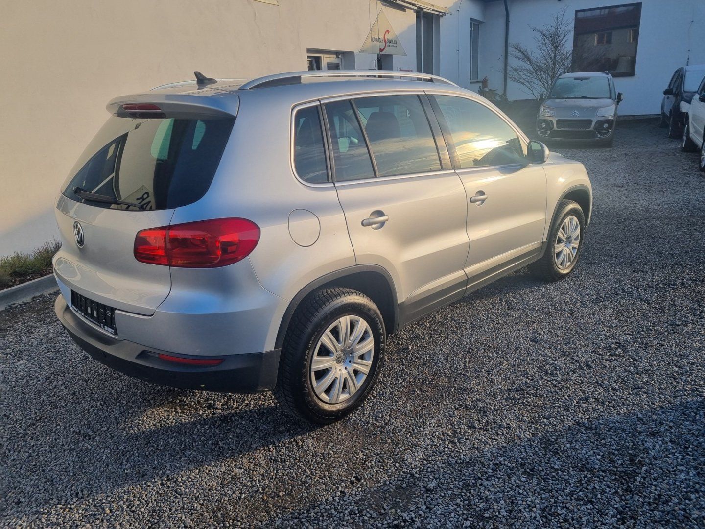 Volkswagen Tiguan, 2.0 TDi  4x4 Track Webasto NAV - fotka 4
