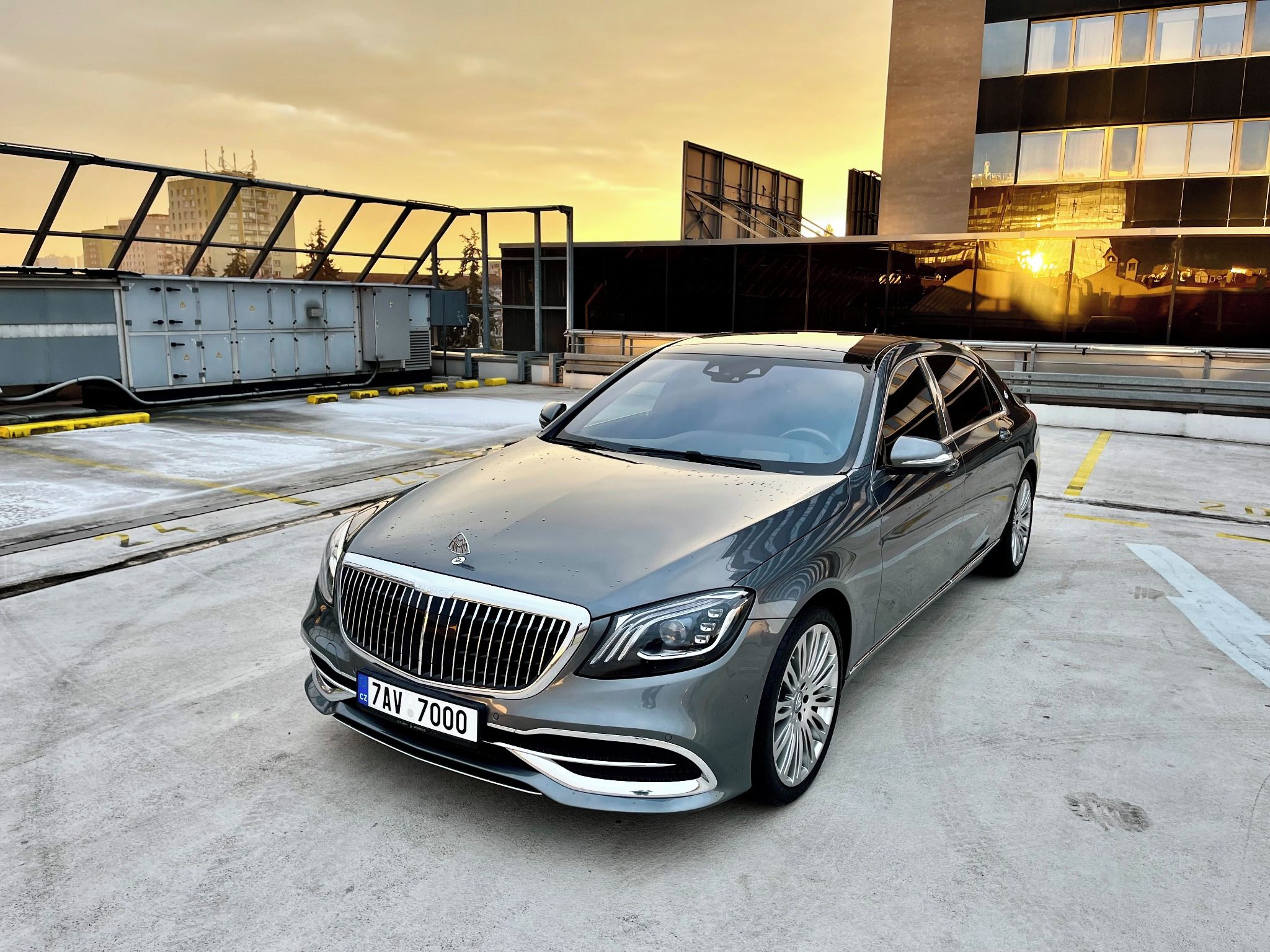 Mercedes-Benz Třídy S, MAYBACH, 4 MATIC, 4 místné - fotka 2