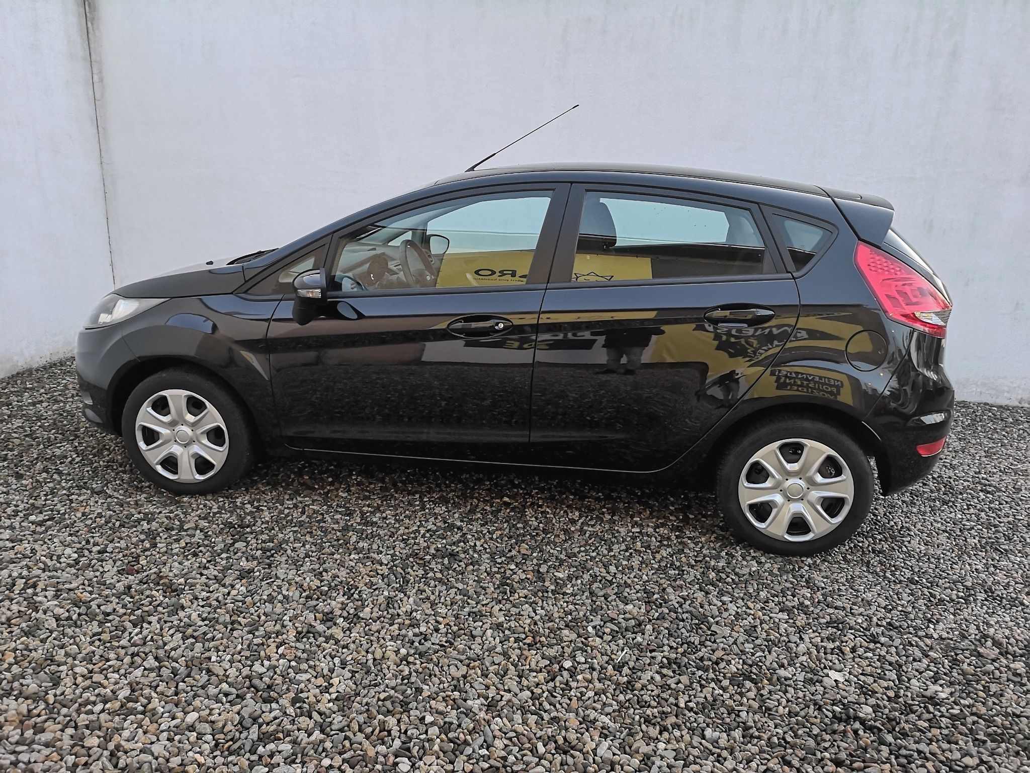 Ford Fiesta, 1.25i 44kW Klima - fotka 5