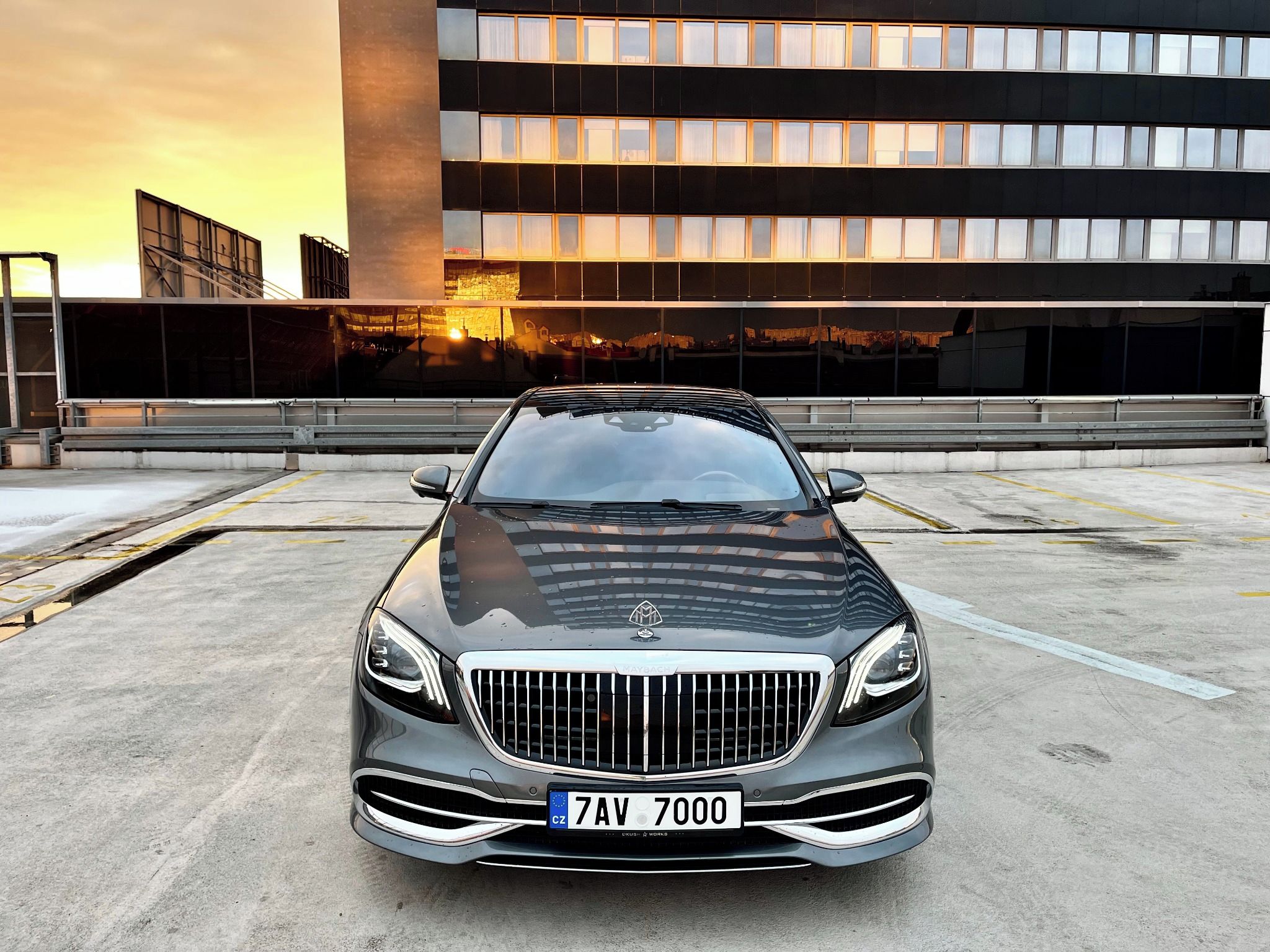 Mercedes-Benz Třídy S, MAYBACH, 4 MATIC, 4 místné - fotka 3