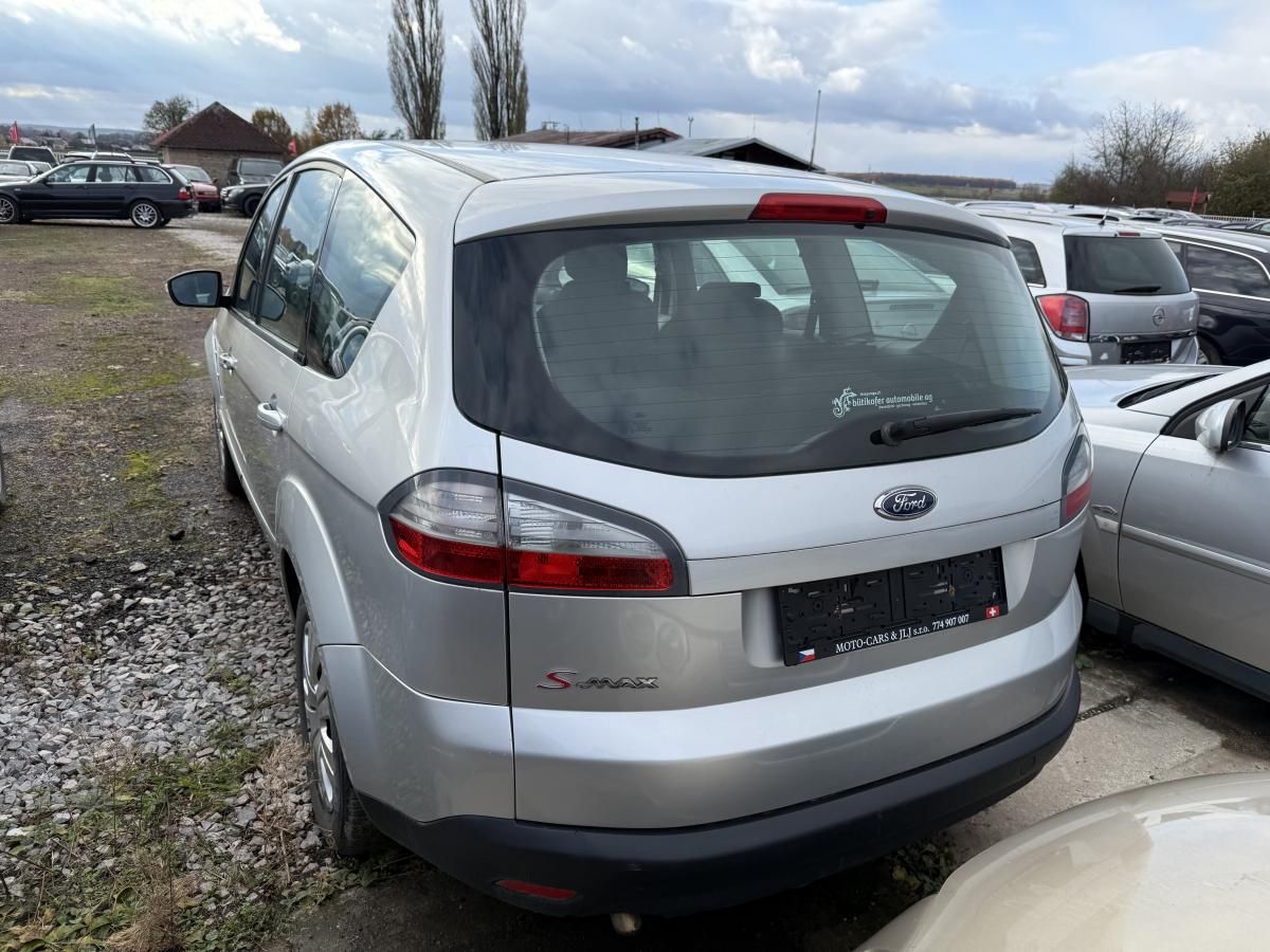 Ford S-MAX, 2.0i 107Kw 7 míst! - fotka 6
