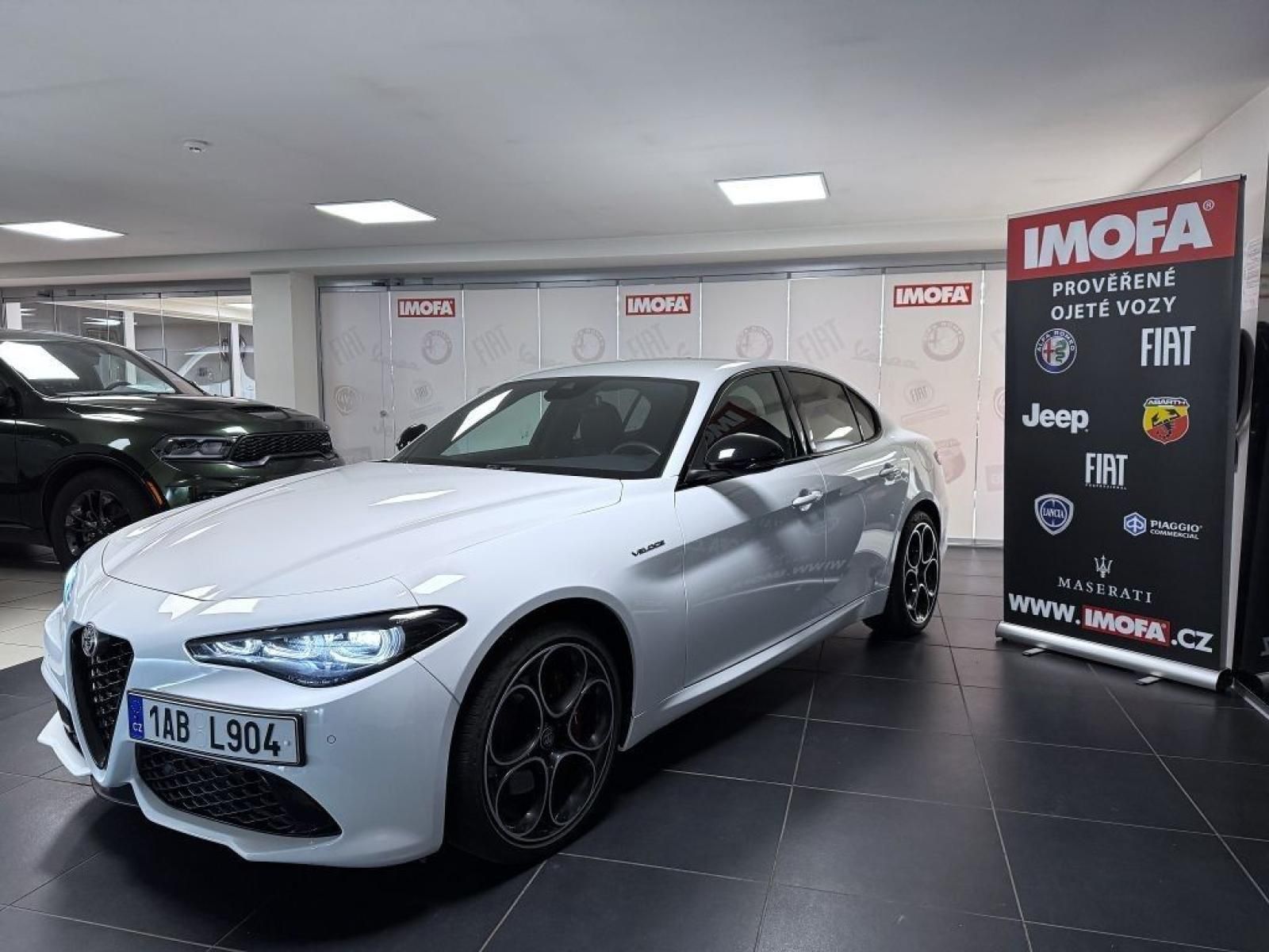 Alfa Romeo Giulia, 2.2 JTDm 210k AT8 ZF Q4 4x4 - fotka 3