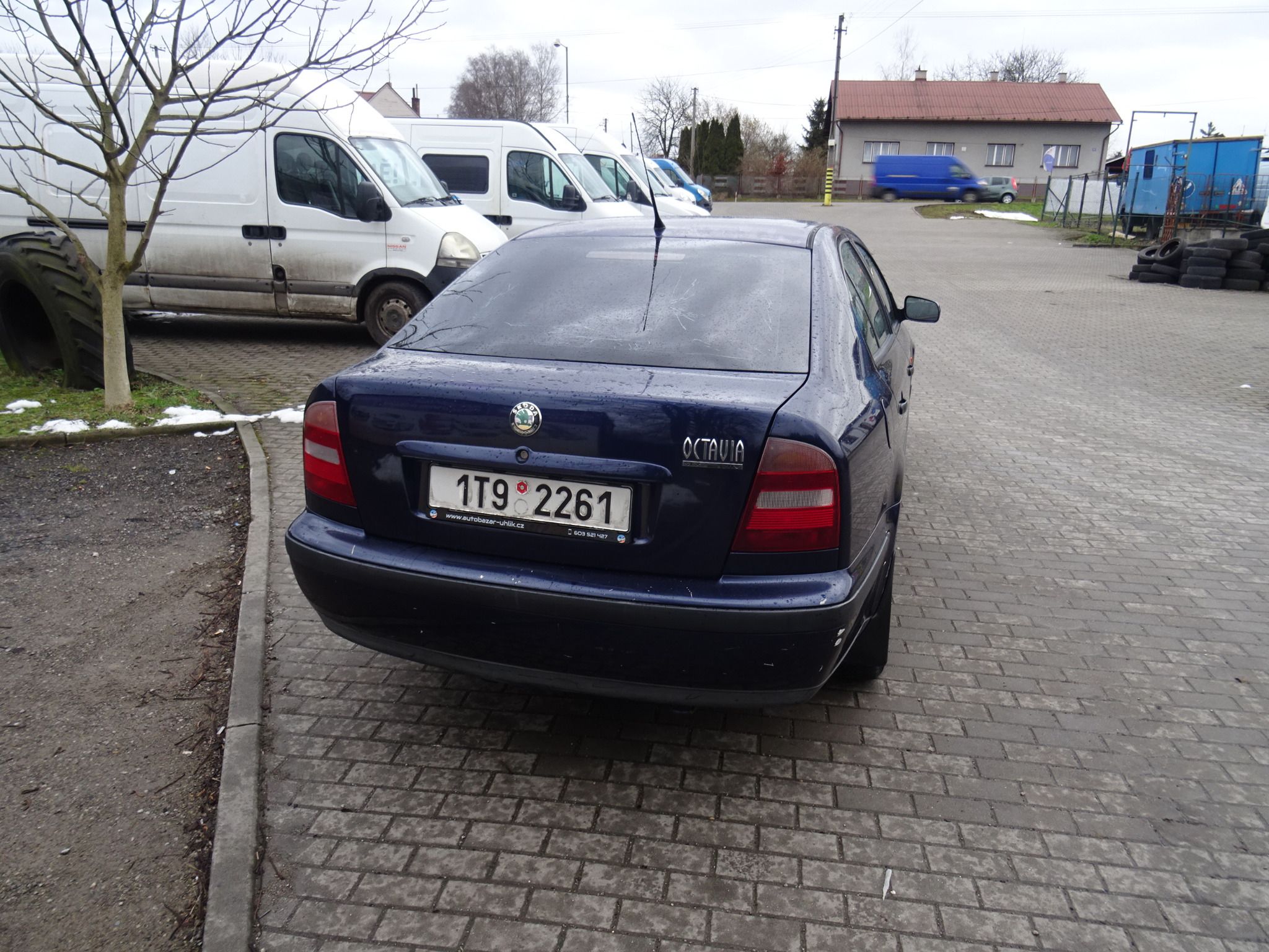 Škoda Octavia, 1.8 - fotka 4