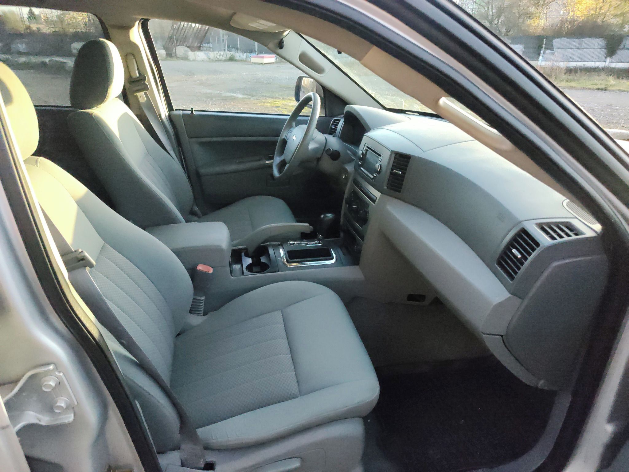 Jeep Grand Cherokee, 3,7 Laredo,LPG - fotka 6