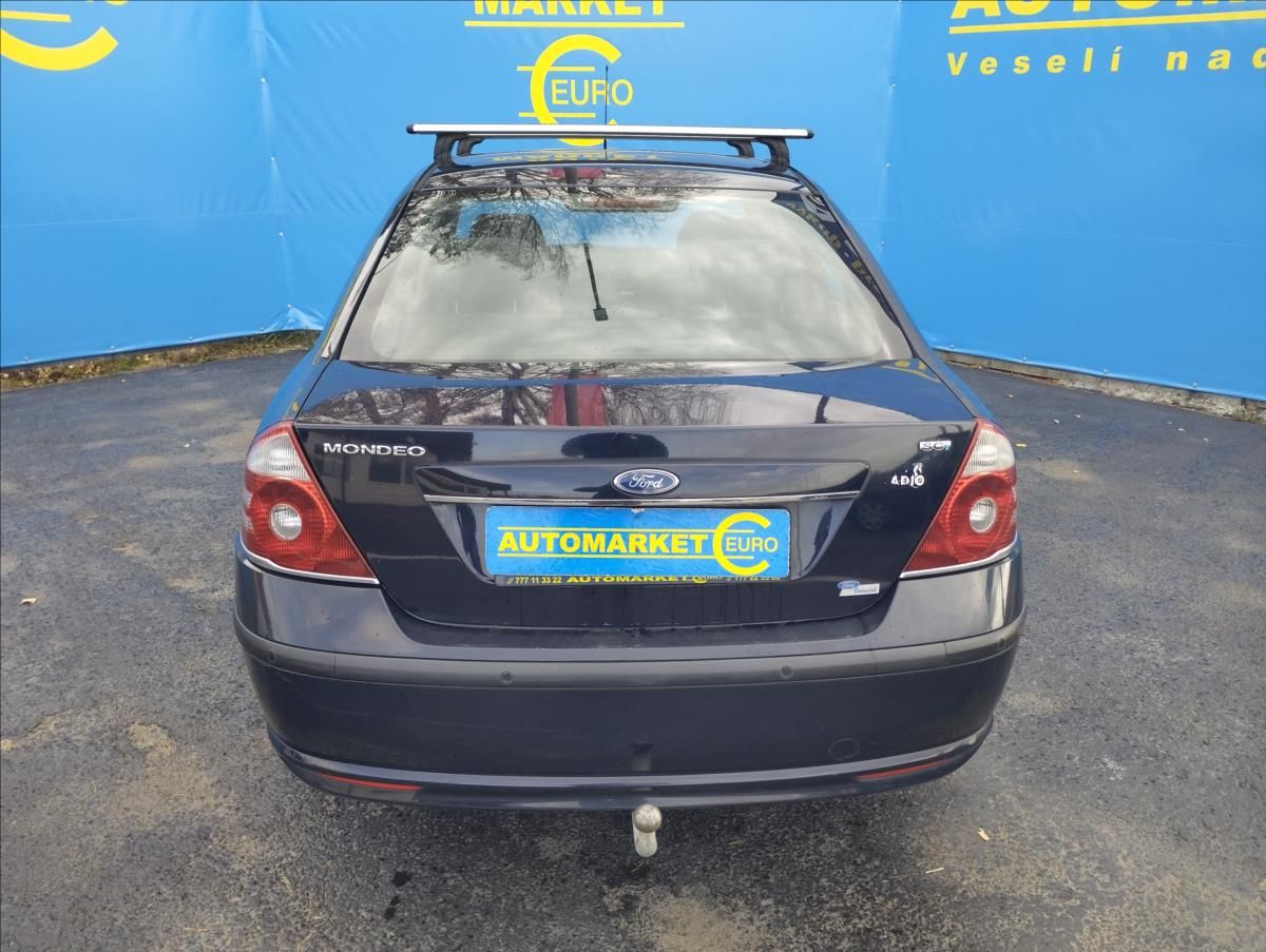 Ford Mondeo, 1,8 Ghia - fotka 5