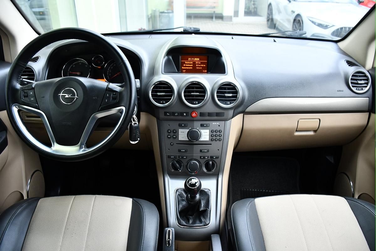 Opel Antara, 2.0CDTi COSMO 4X4 AUT A/C - fotka 5