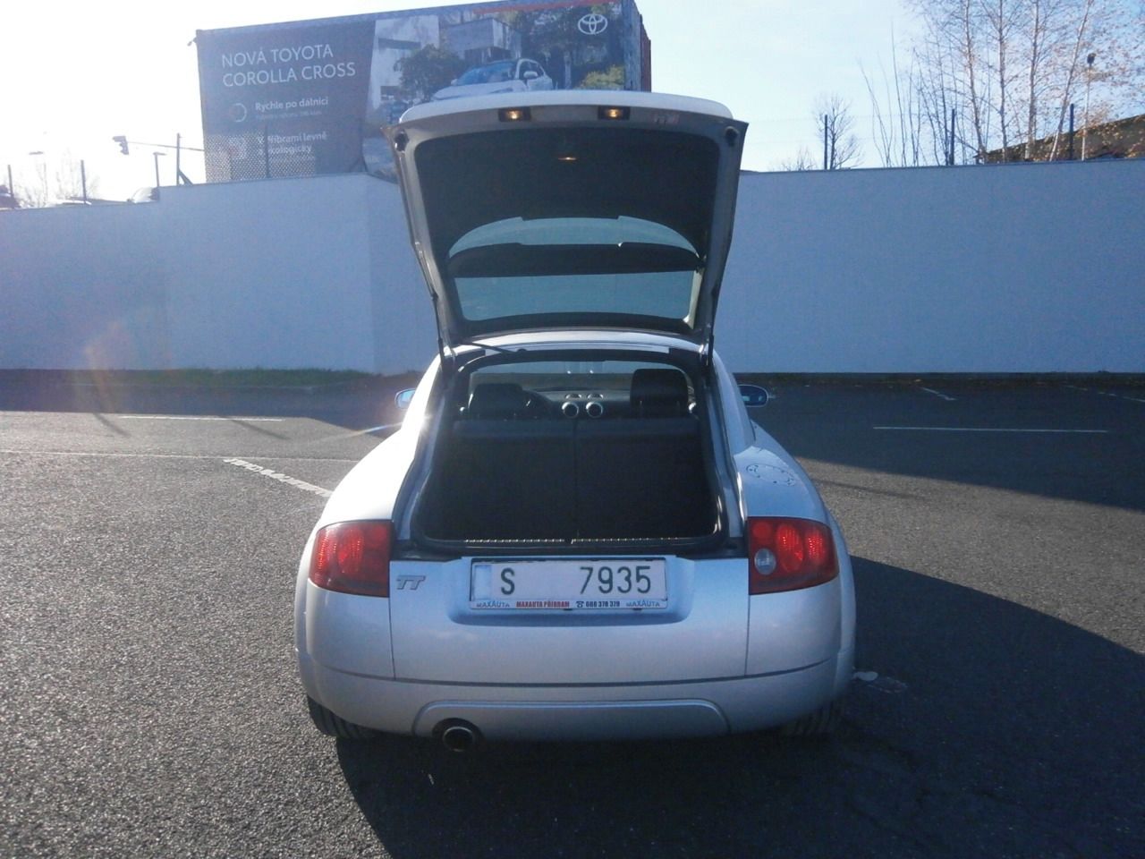 Audi TT, 1,8 TURBO JEN 134TKM SERVISKA - fotka 6