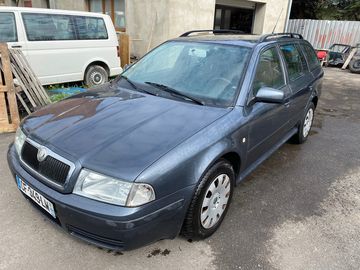 1.9 TDI 74KW Elegance,nová STK