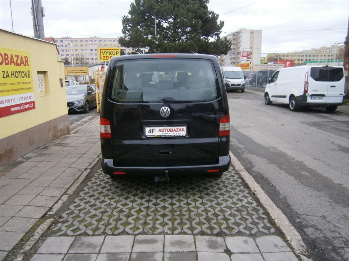 Volkswagen Multivan, 1,9 TDI 77KW 7 MÍST BEZ KOROZE - fotka 5