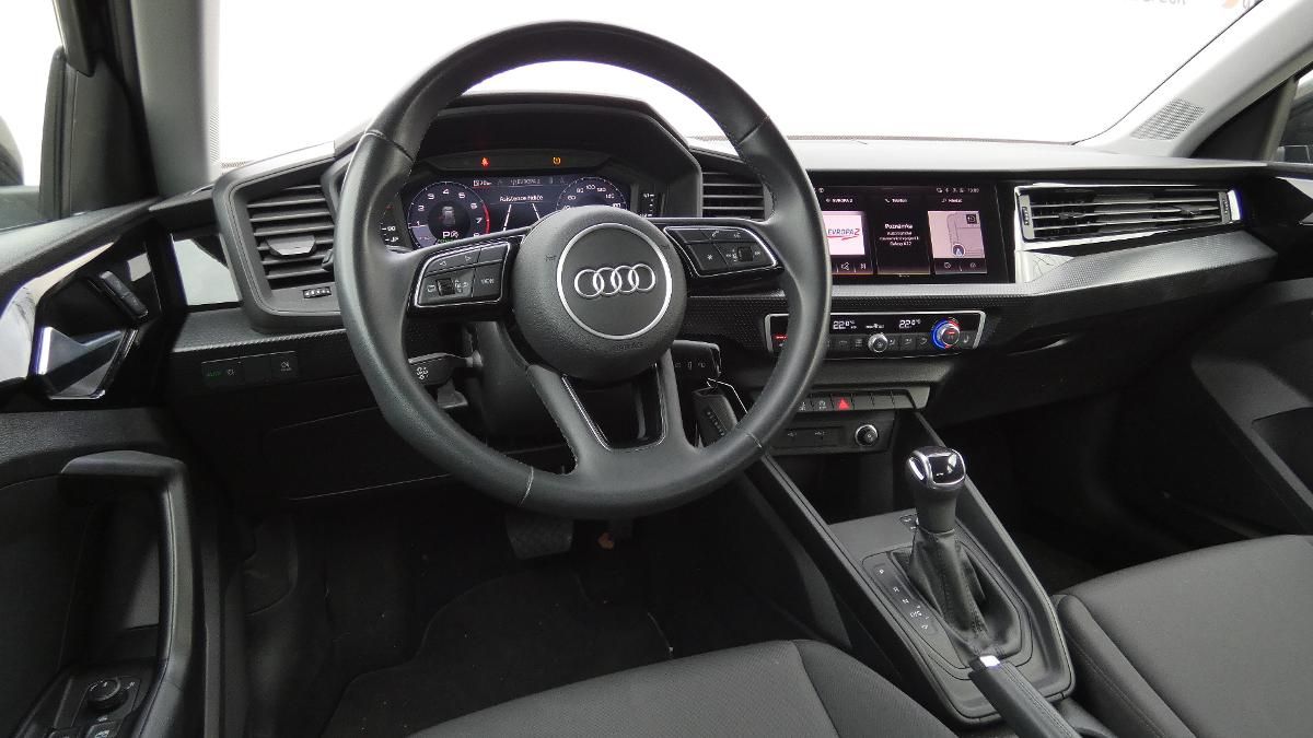 Audi A1, 2.0 40 TFSI S line Sportback - fotka 5