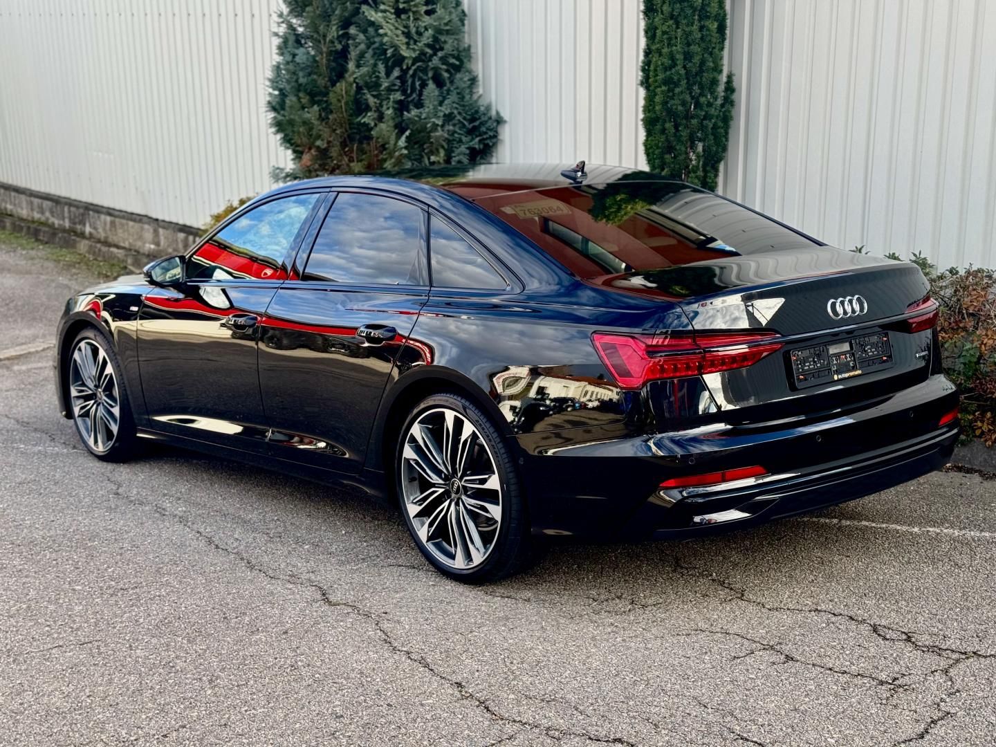 Audi A6, 40 TDI quattro S-LINE PC 2.200 - fotka 5