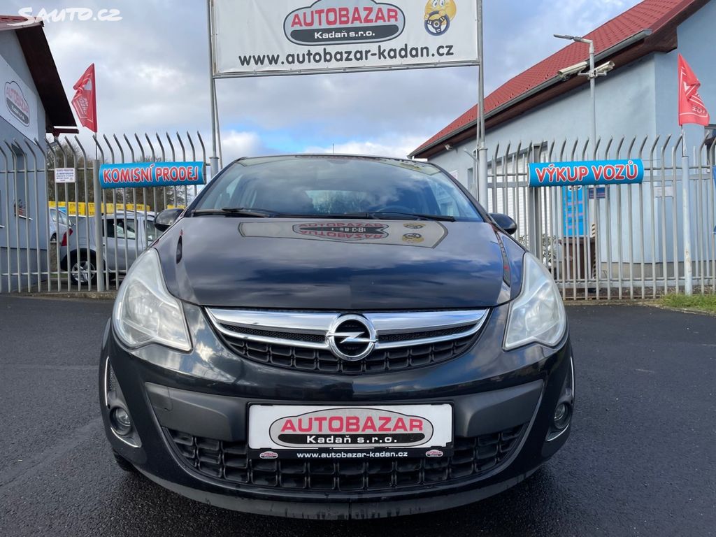 Opel Corsa, 1,4 64kW SERVISKA KLIMA