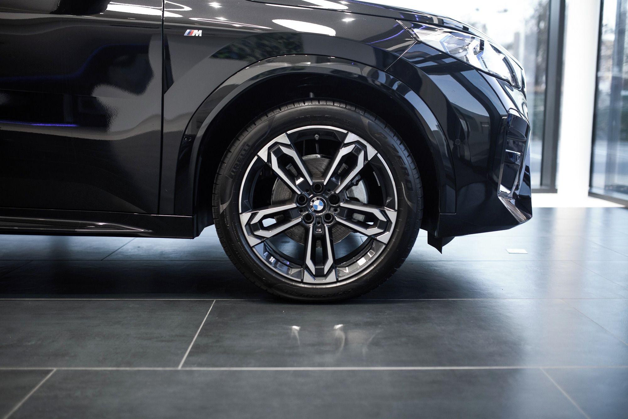 BMW X2, sDrive18d - fotka 3