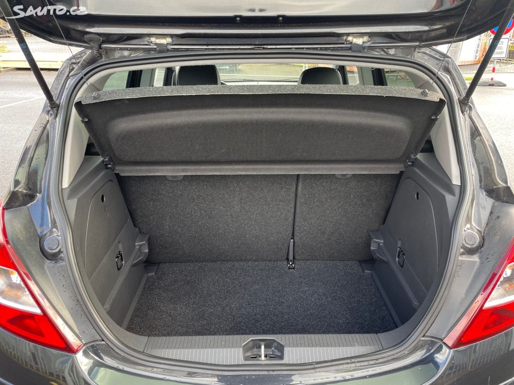 Opel Corsa, 1,4 64kW SERVISKA KLIMA
