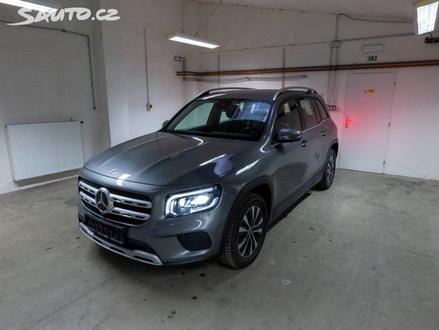 Mercedes GLB