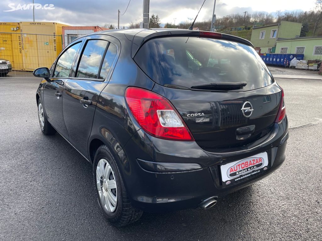 Opel Corsa, 1,4 64kW SERVISKA KLIMA