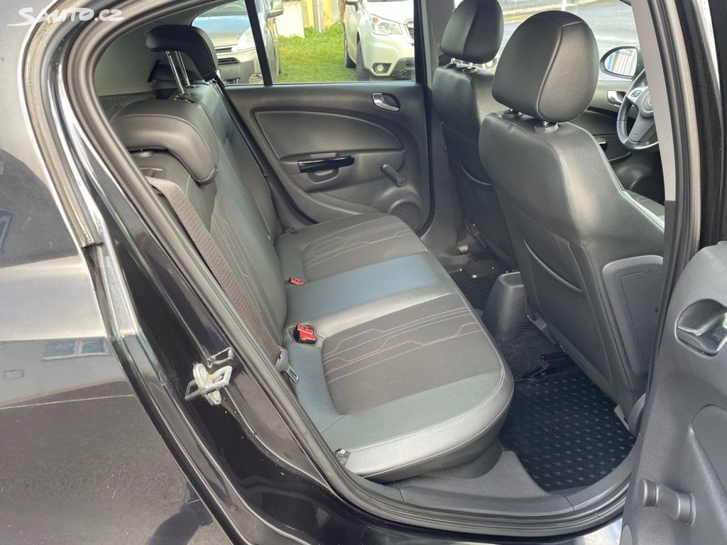 Opel Corsa, 1,4 64kW SERVISKA KLIMA